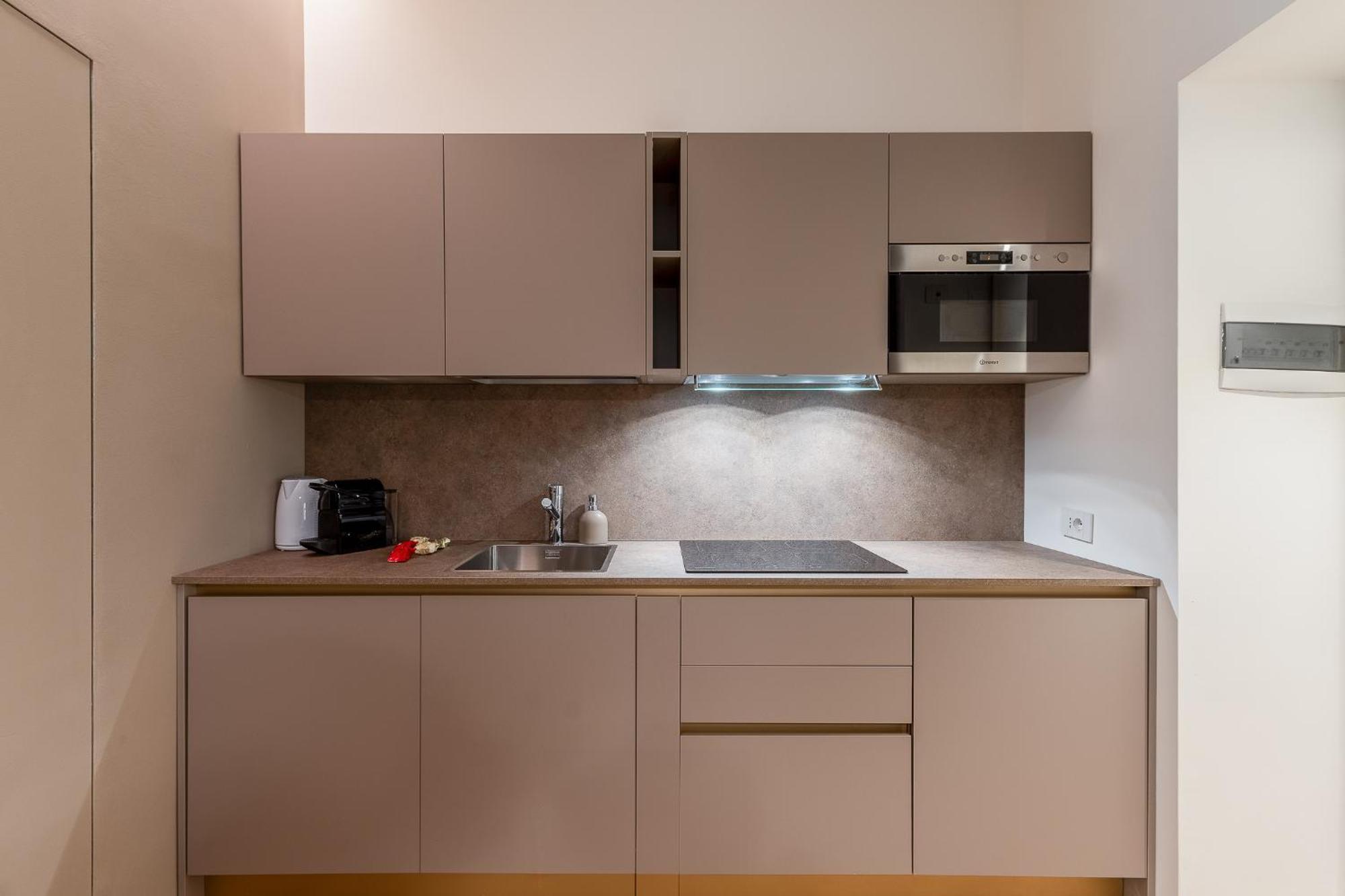 Luxury Apartment - Near Stazione Centrale มิลาน ภายนอก รูปภาพ